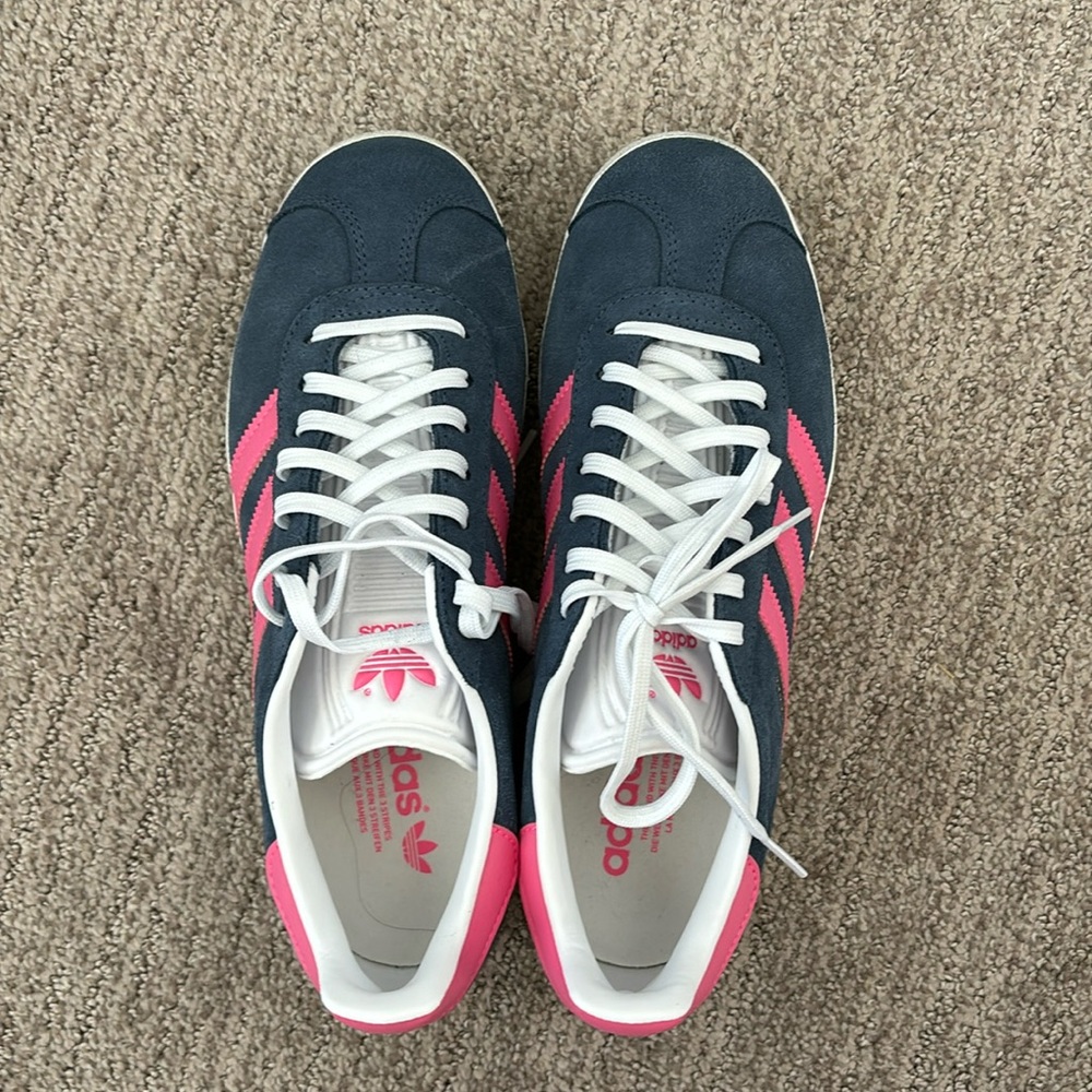 Adidas gazelle sneakers